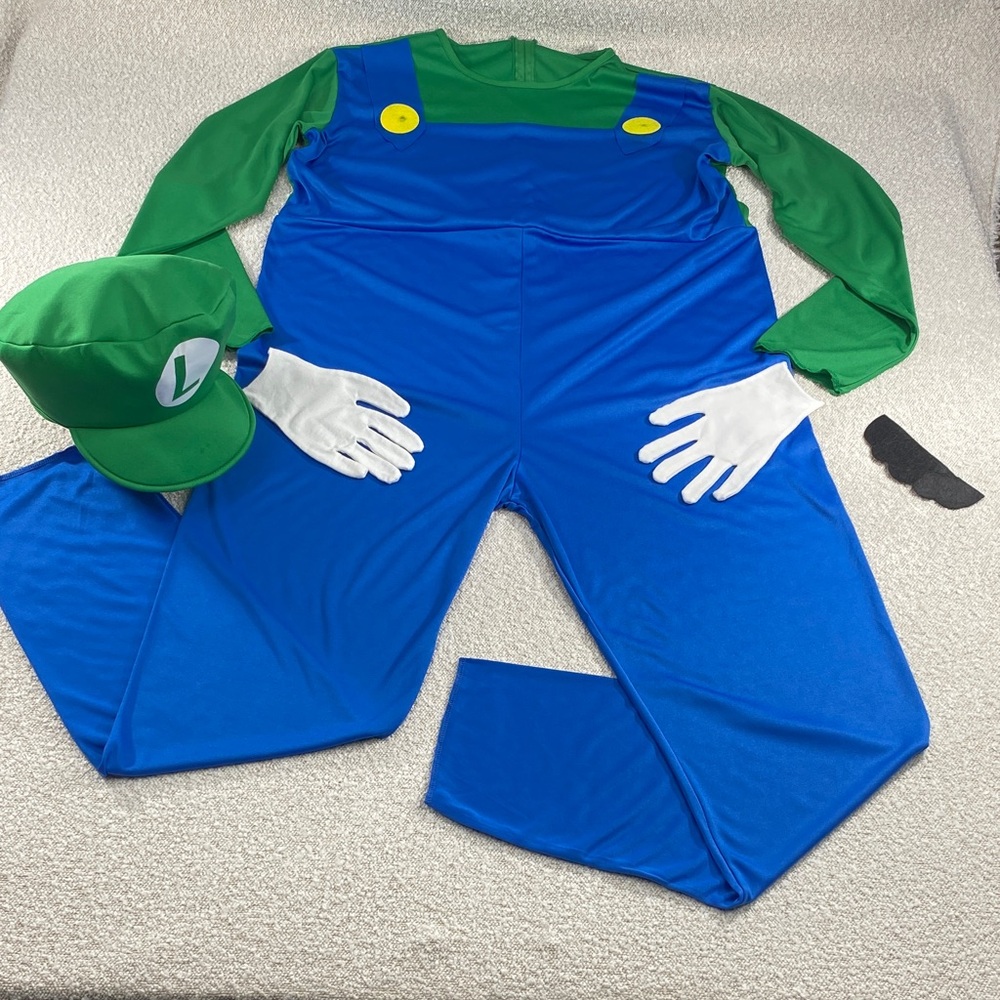 Luigi-Style Costume with Hat. Men’s xl Mario Nintendo Y2K 90’s classic oldschool
